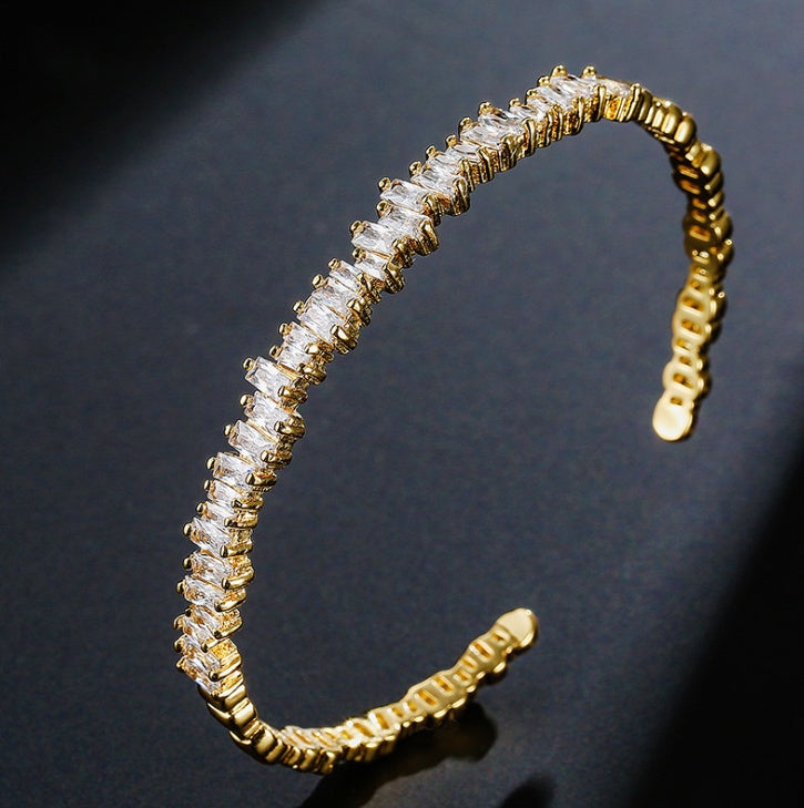 Authentic Cuff Bracelet SYTELLA