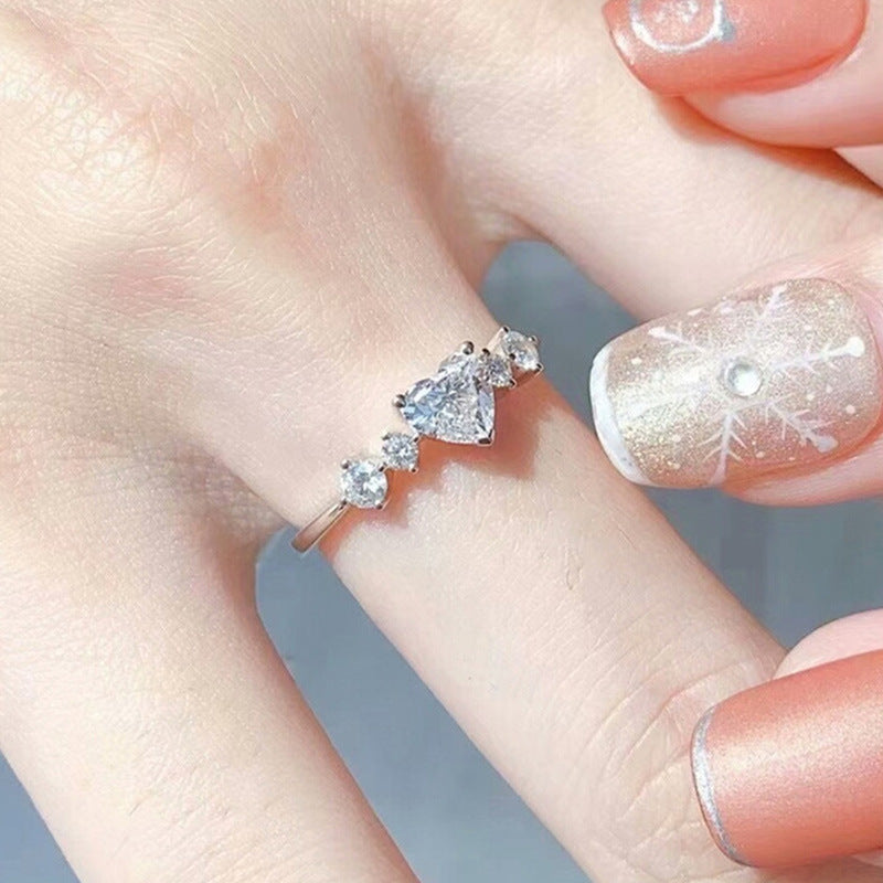 Heart Shaped Exclusive Ring SYTELLA