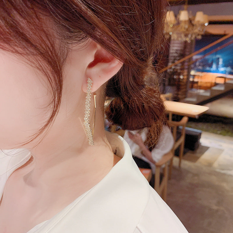 Awesome Design Diamond Earrings SYTELLA