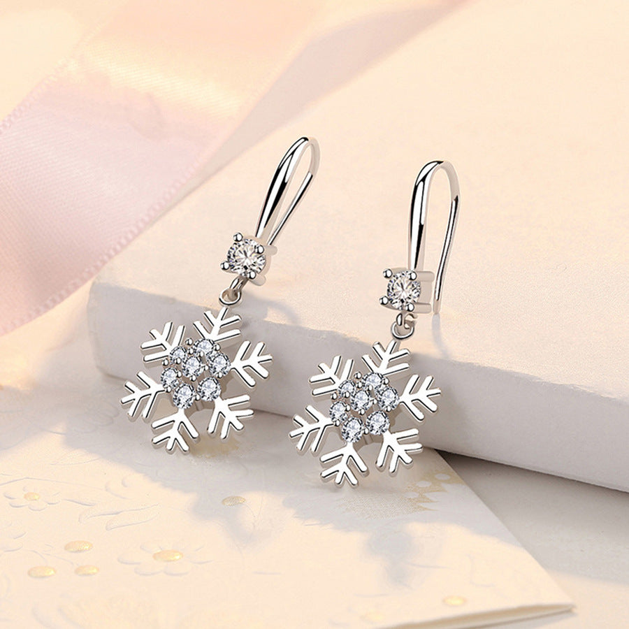 Snowflake Christmas Earrings SYTELLA