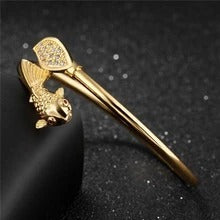Honour Charm Opening Bracelate SYTELLA