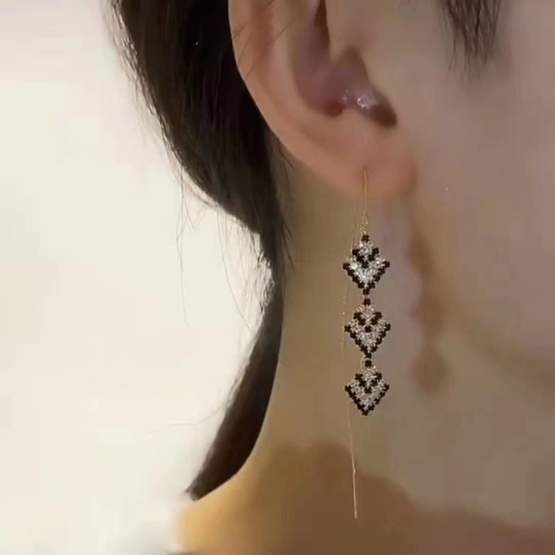 Unique Design Rhombus Earrings SYTELLA
