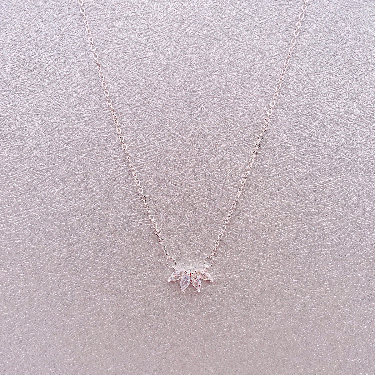 Shining Flower Petal Necklace SYTELLA