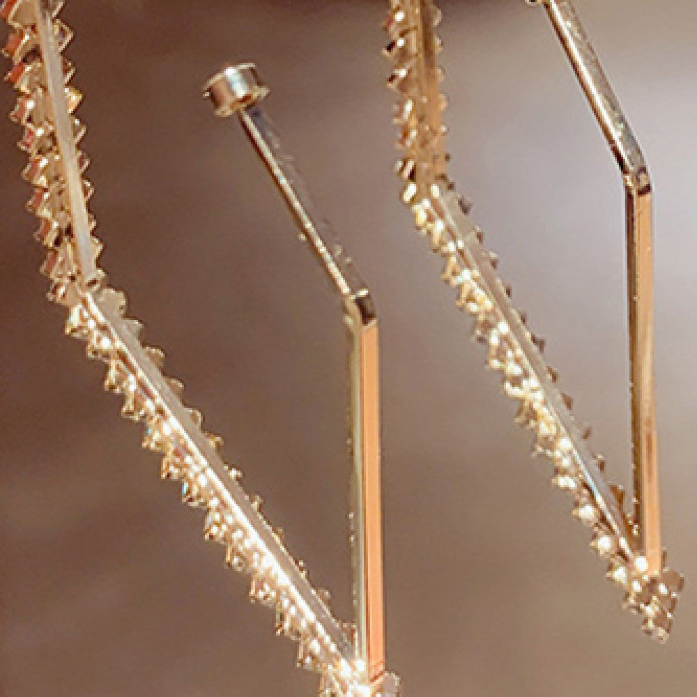Awesome Design Diamond Earrings SYTELLA