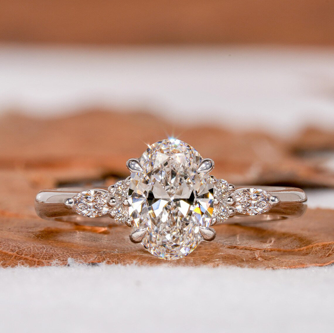 Shiny Diamond Wedding Ring SYTELLA
